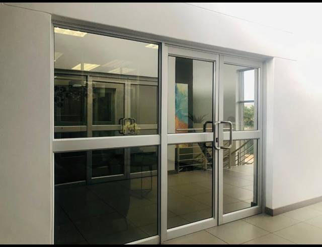 BUSINESS PROPERTY TO RENT IN BENDOR